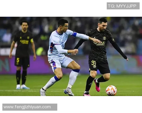 足球明星在比赛中遭遇冲突瞬间引发热议与争议的背后故事