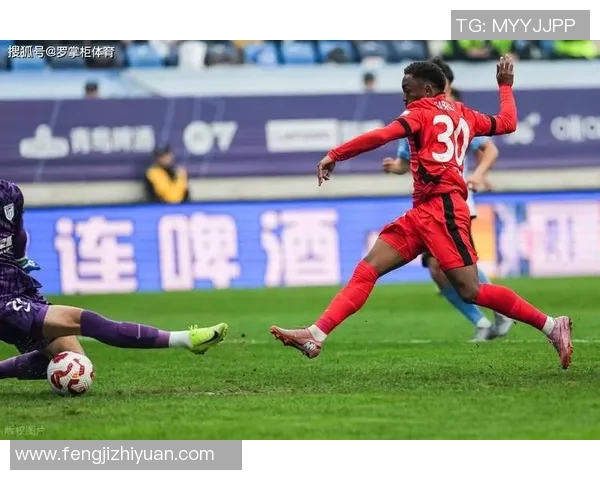 延边与上港精彩对决视频回顾球迷热议赛场瞬间与精彩进球